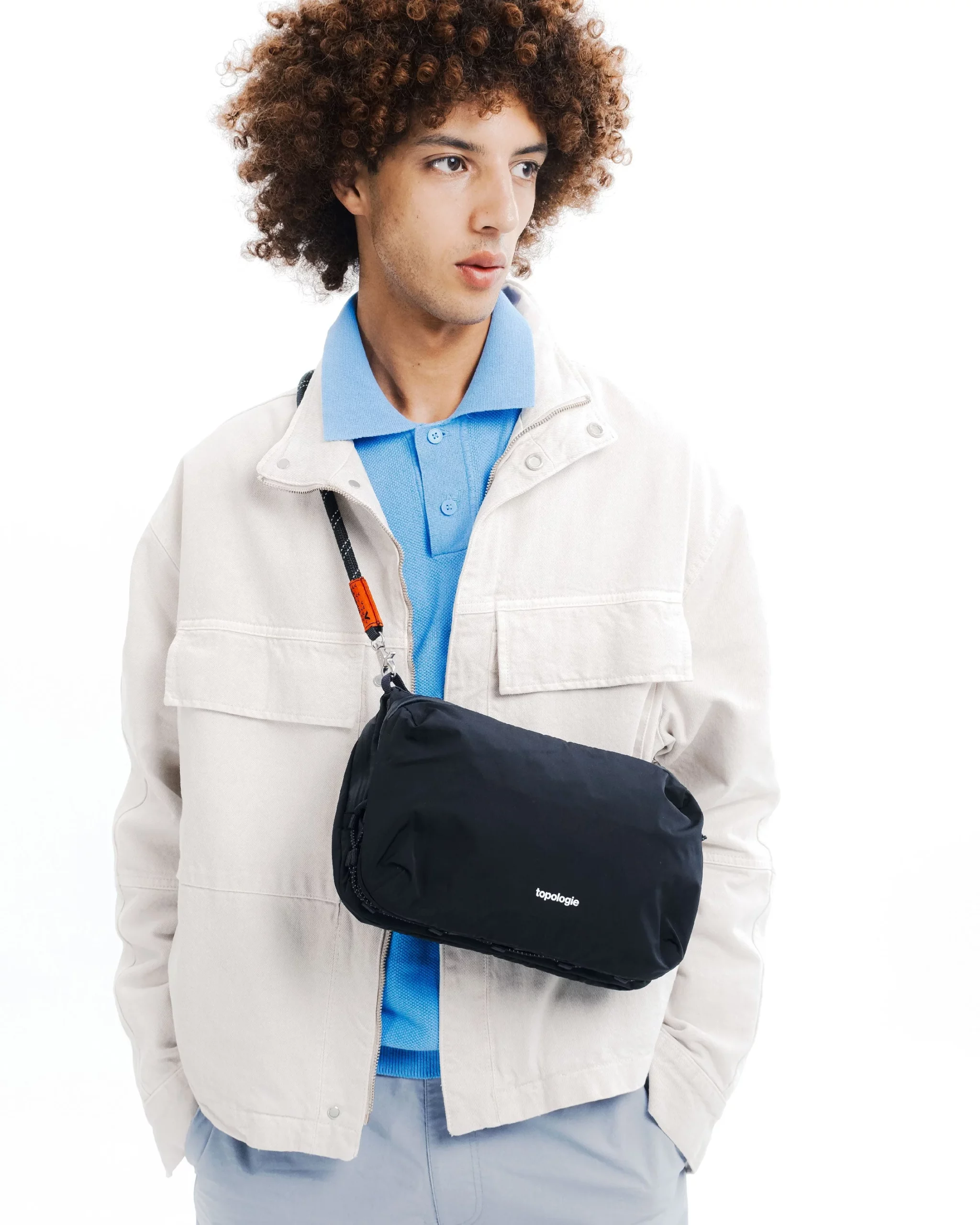 BottleLargeBlack onbody x jpg