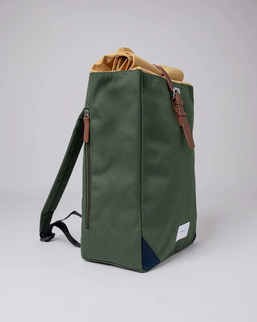 FEB EA D AFA AAF x jpg