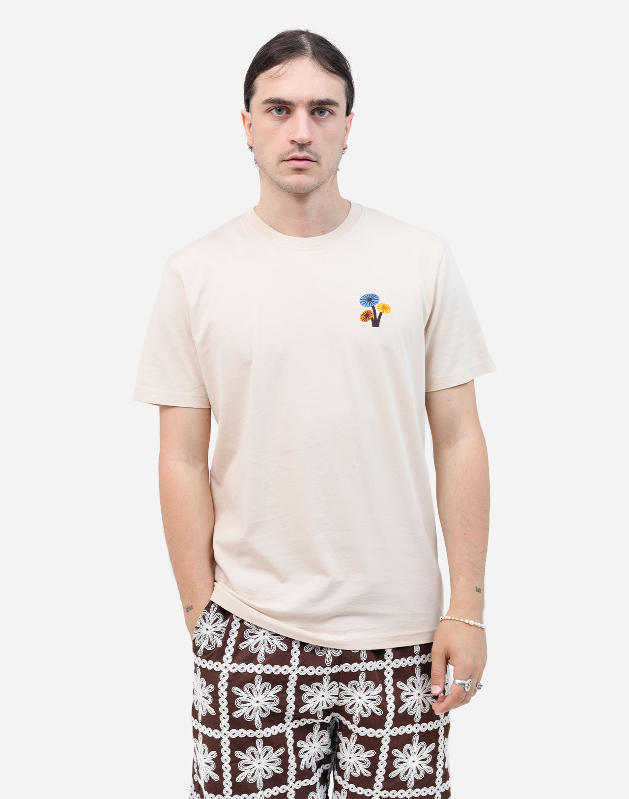 t shirt ecosystem creme