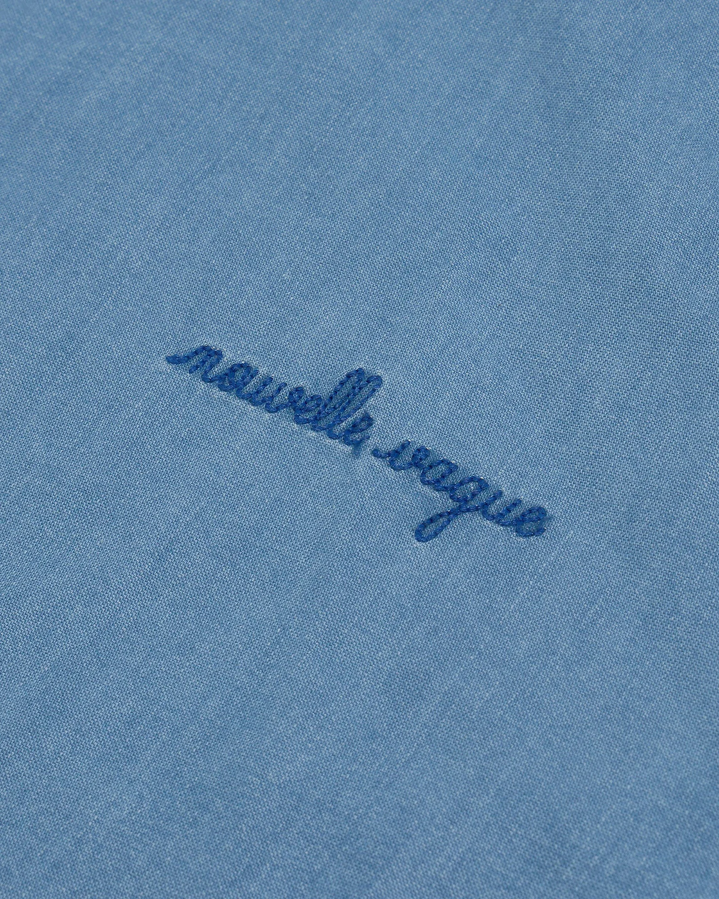 AAMMALESHVAGUE CHAMBRAY BLEACHED x jpg